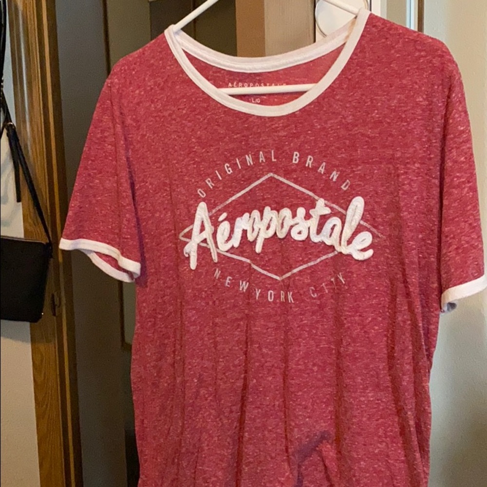 Tee shirt